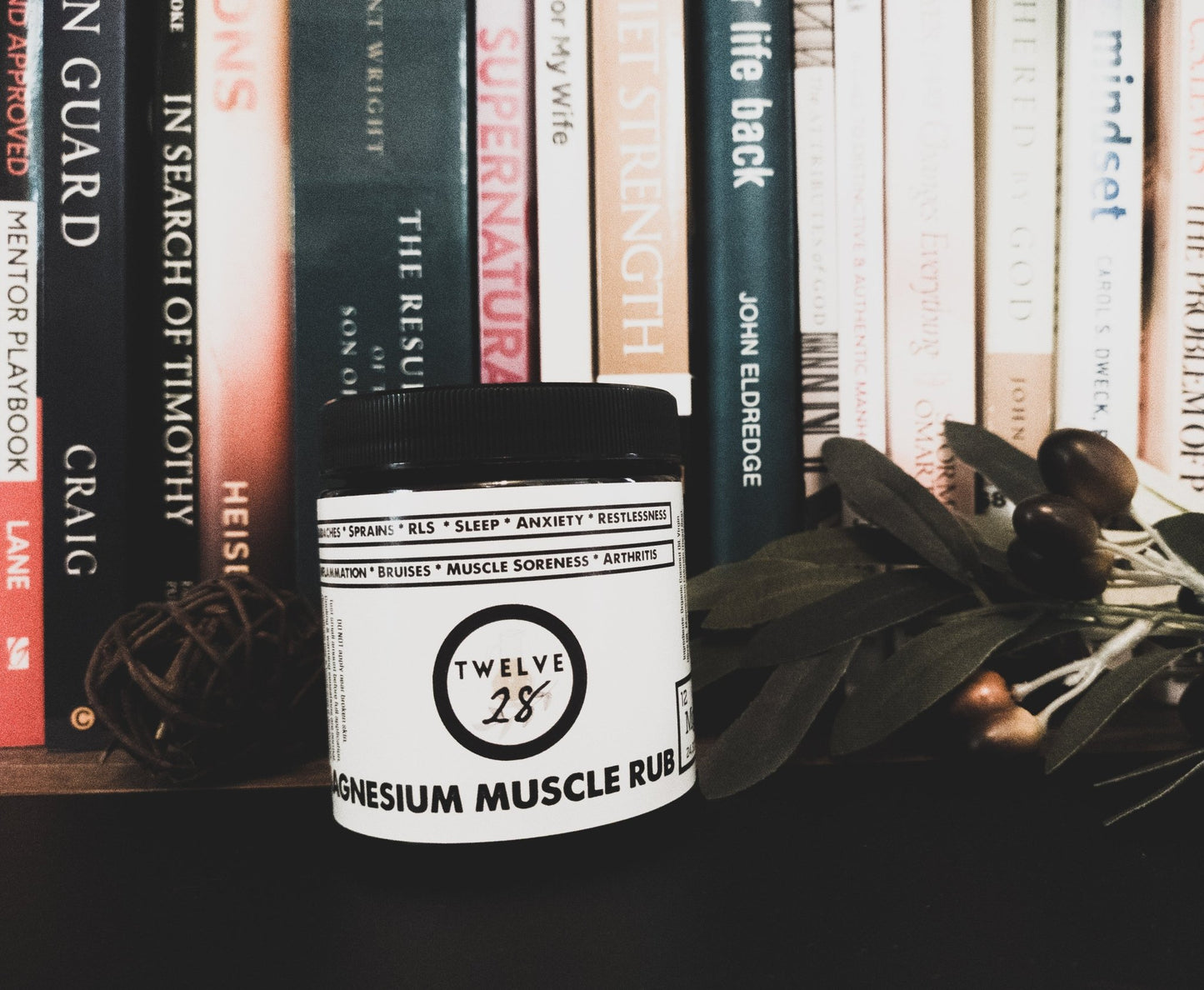 Magnesium MUSCLE RUB - Like "Icy Hot" or "Bio freeze" but better! Magnesium Chloride Based Cream with Added Oils - TWELVE28CO