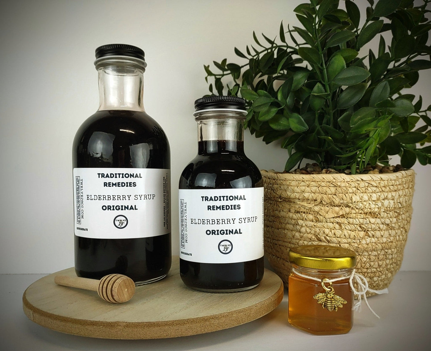 Traditional Elderberry Syrup - Original Elder N Honey Co. Elderberry Syrup 8 oz. 16 oz. Elderberry Organic - Michigan Honey. - TWELVE28CO